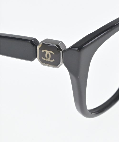 CHANEL แว่นกันแดด