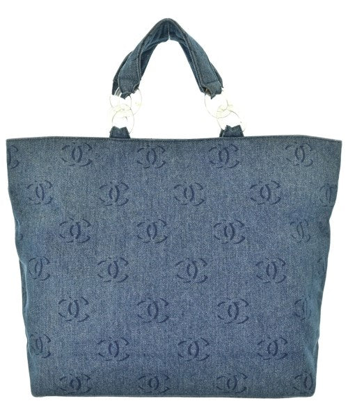 CHANEL กระเป๋าถือขนาดใหญ่