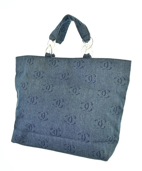 CHANEL กระเป๋าถือขนาดใหญ่