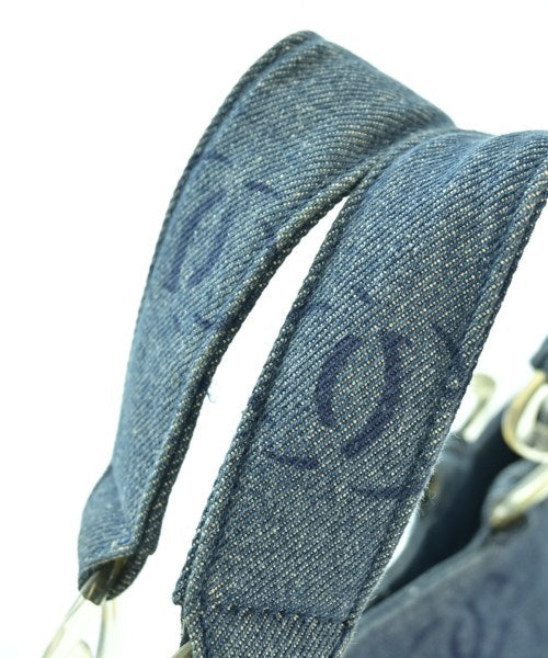 CHANEL กระเป๋าถือขนาดใหญ่