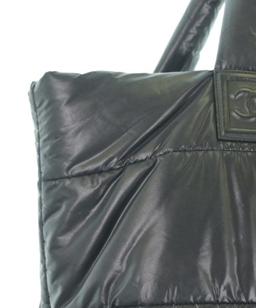 CHANEL กระเป๋าถือขนาดใหญ่