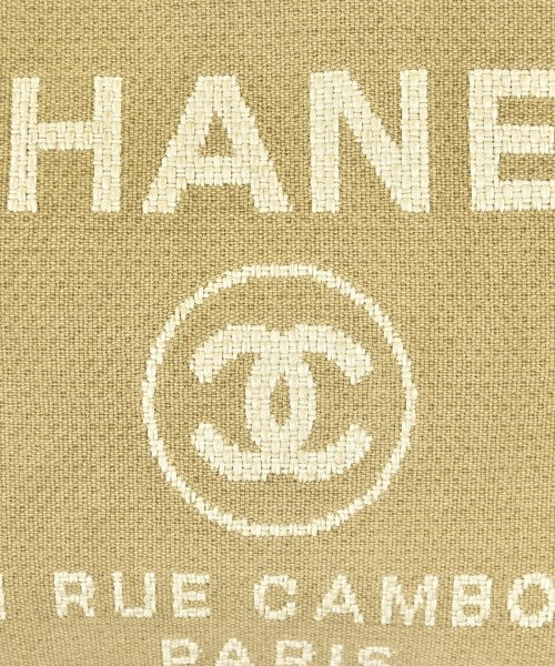 CHANEL กระเป๋าถือขนาดใหญ่