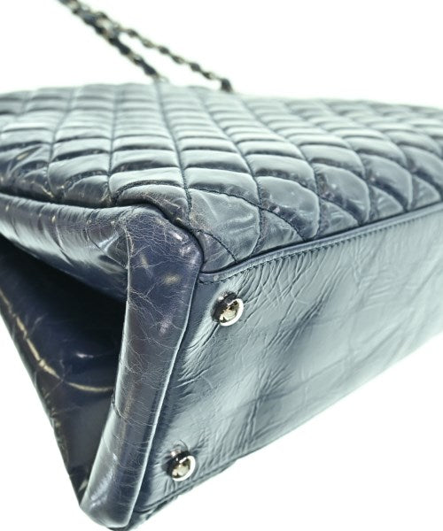 CHANEL กระเป๋าสะพาย