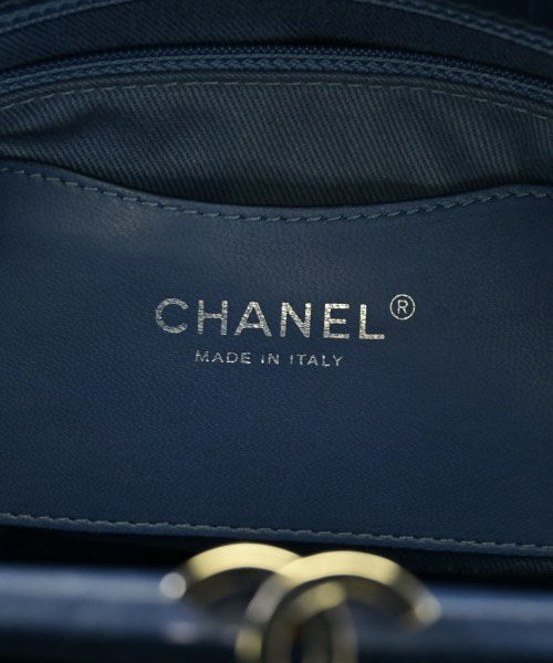 CHANEL กระเป๋าสะพาย