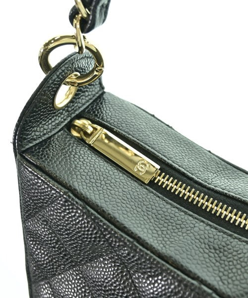 CHANEL กระเป๋าสะพาย