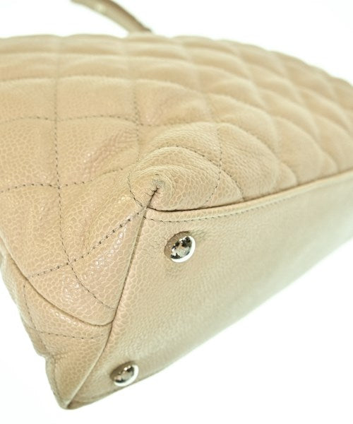 CHANEL กระเป๋าสะพาย