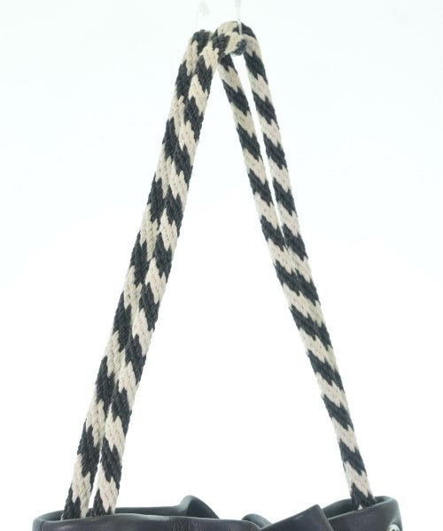 CHANEL กระเป๋าสะพาย