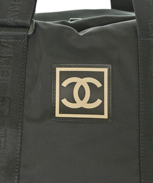 CHANEL กระเป๋าใส่อุปกรณ์ขนาดใหญ่