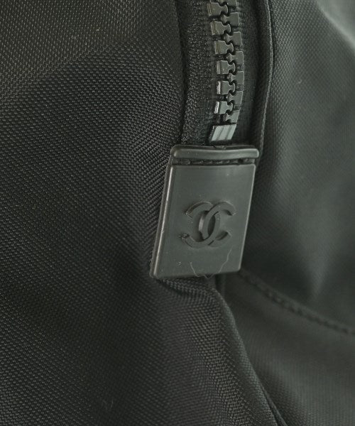 CHANEL กระเป๋าใส่อุปกรณ์ขนาดใหญ่