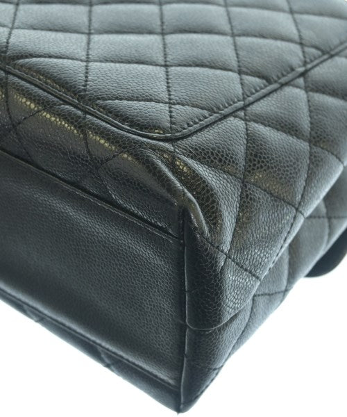 CHANEL กระเป๋าถือ