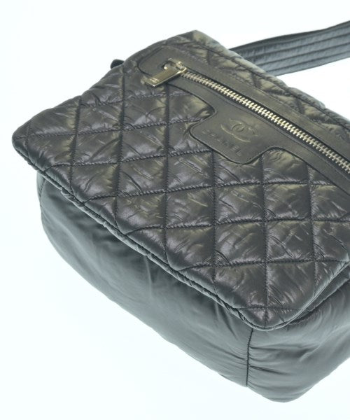 CHANEL กระเป๋าสะพาย