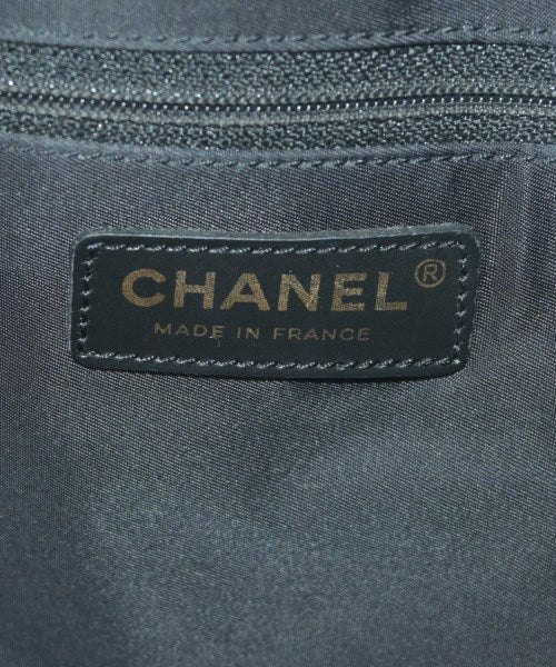 CHANEL กระเป๋าถือขนาดใหญ่