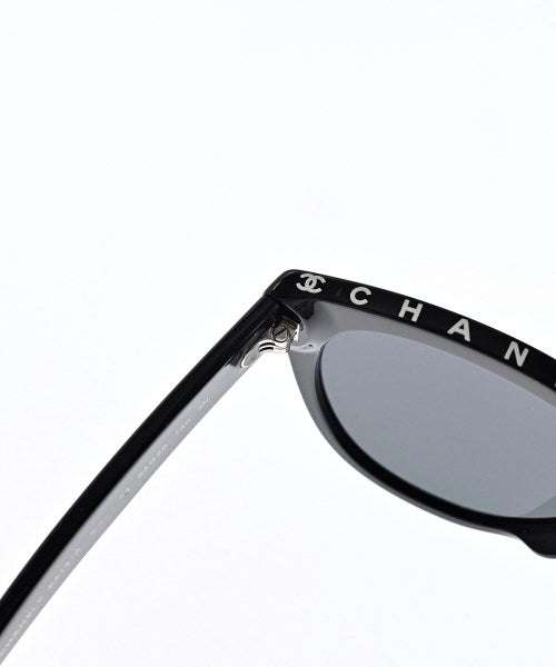 CHANEL แว่นกันแดด