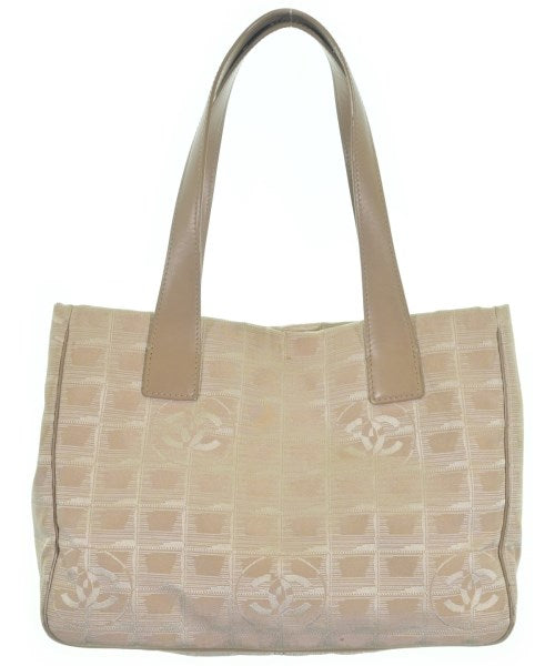 CHANEL กระเป๋าถือขนาดใหญ่