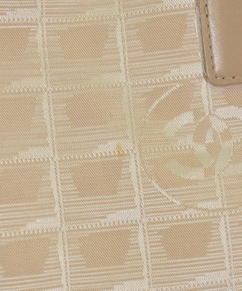 CHANEL กระเป๋าถือขนาดใหญ่