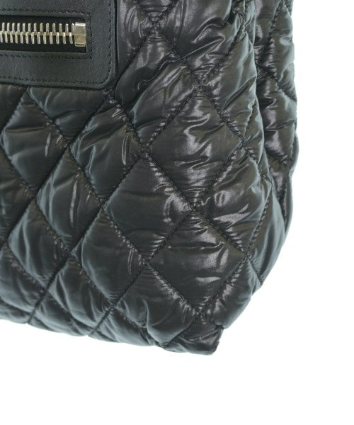 CHANEL เป้สะพายหลัง