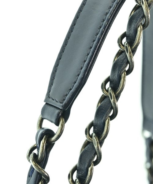 CHANEL กระเป๋าสะพาย