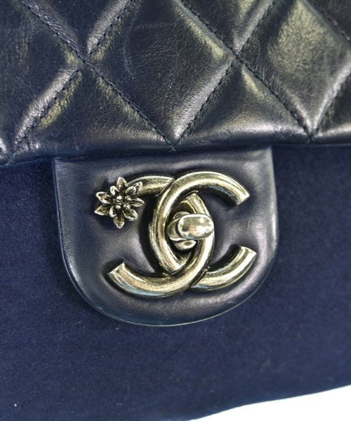 CHANEL กระเป๋าสะพาย