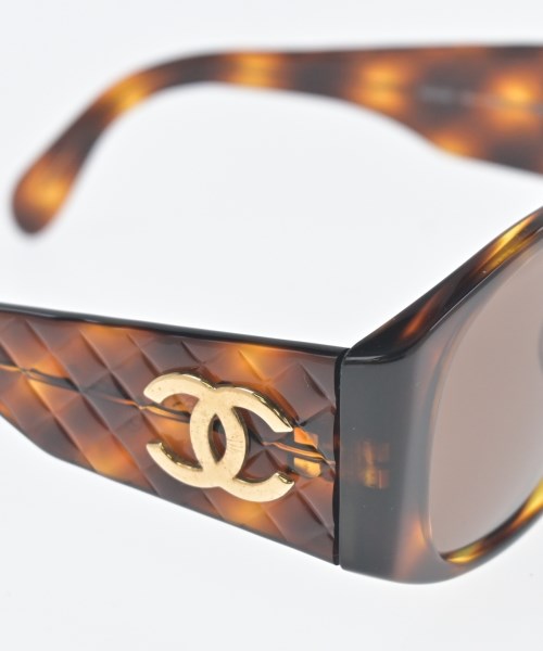 CHANEL แว่นกันแดด