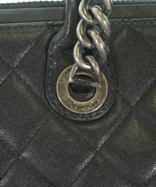 CHANEL กระเป๋าถือ