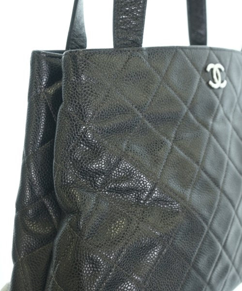 CHANEL กระเป๋าถือขนาดใหญ่