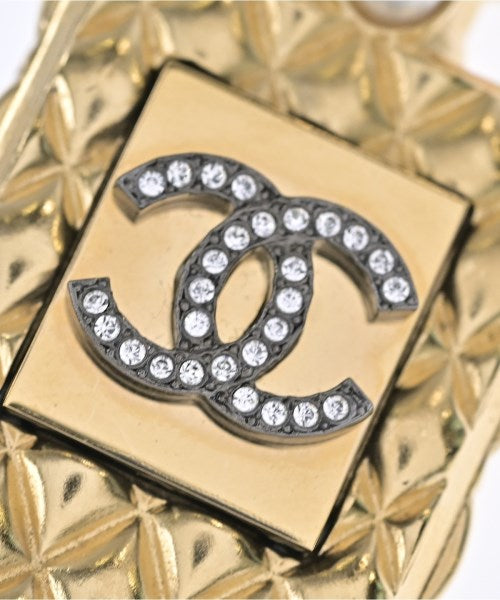 CHANEL เข็มกลัด/ดอกไม้ติดเสื้อ