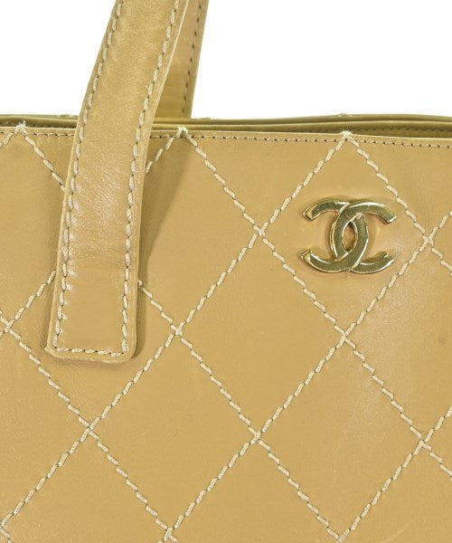 CHANEL กระเป๋าถือขนาดใหญ่