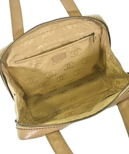 CHANEL กระเป๋าถือ