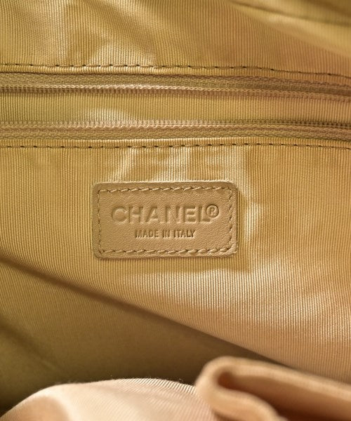 CHANEL กระเป๋าใส่อุปกรณ์ขนาดใหญ่