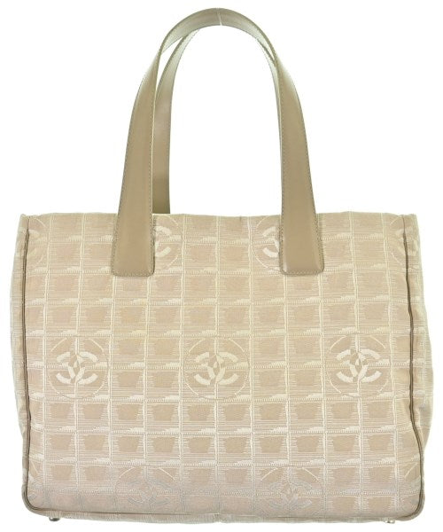 CHANEL กระเป๋าถือขนาดใหญ่