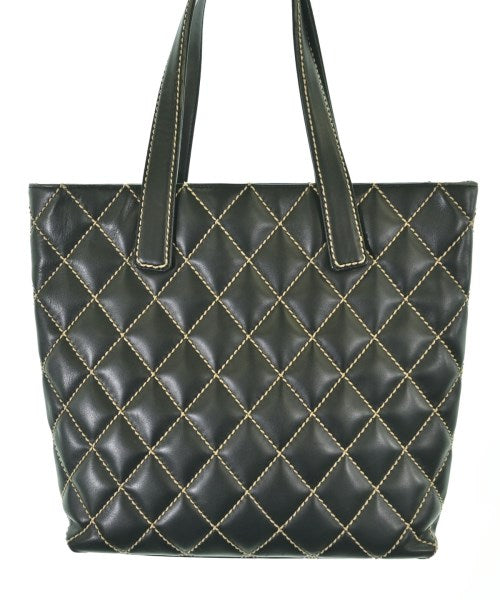 CHANEL กระเป๋าถือขนาดใหญ่