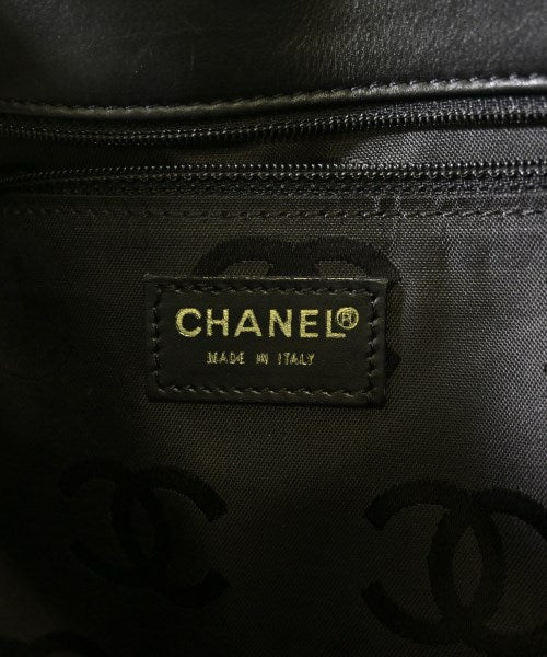 CHANEL กระเป๋าถือขนาดใหญ่