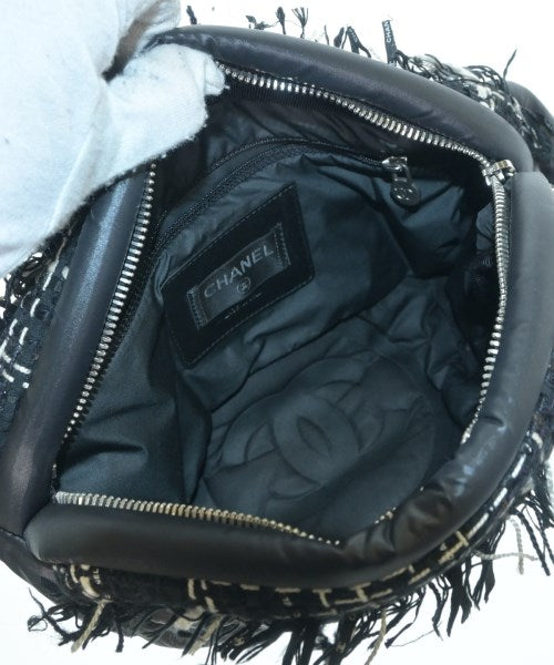 CHANEL กระเป๋าสะพาย