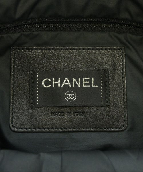 CHANEL กระเป๋าสะพาย