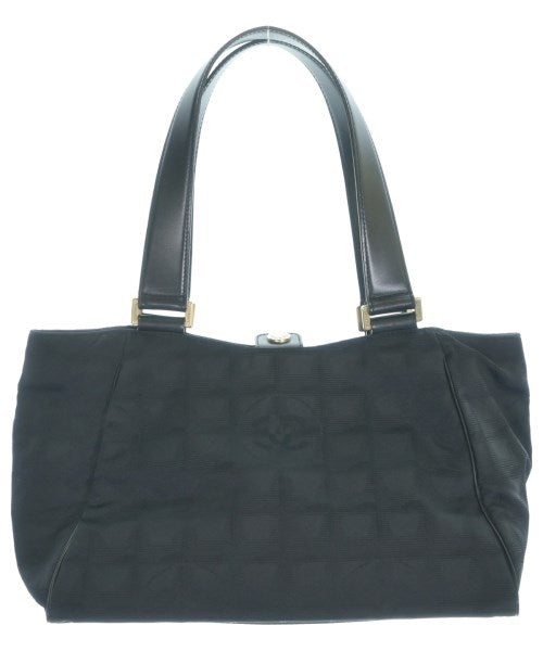 CHANEL กระเป๋าถือ