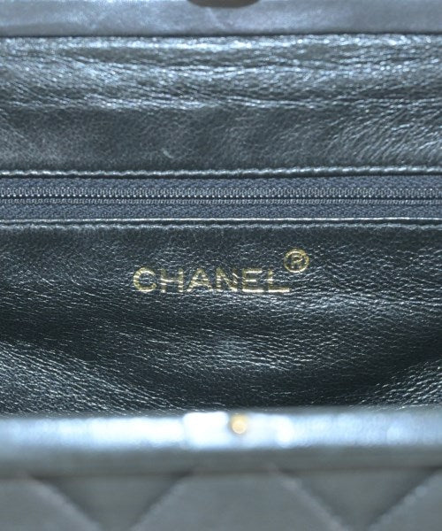 CHANEL กระเป๋าถือ