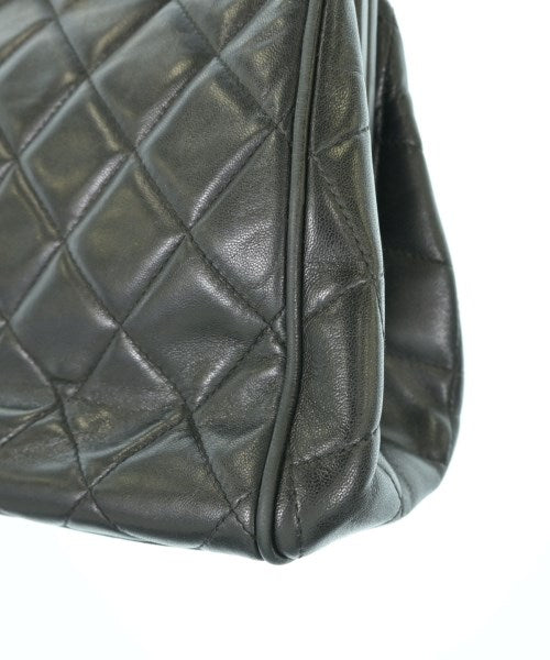 CHANEL กระเป๋าถือ