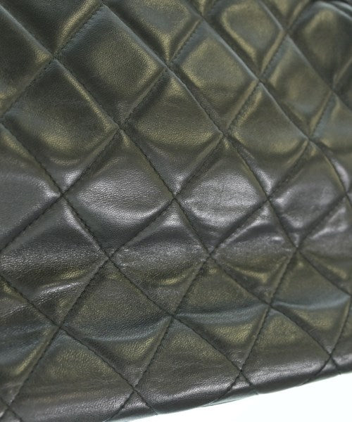 CHANEL กระเป๋าถือ