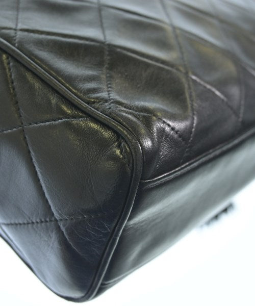 CHANEL กระเป๋าสะพาย