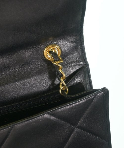 CHANEL กระเป๋าสะพาย