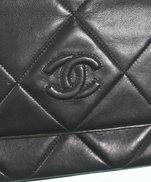 CHANEL กระเป๋าสะพาย