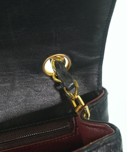 CHANEL กระเป๋าสะพาย