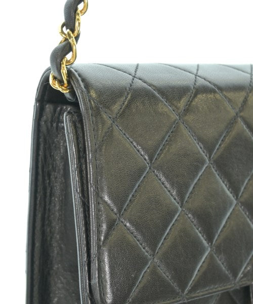 CHANEL กระเป๋าสะพาย