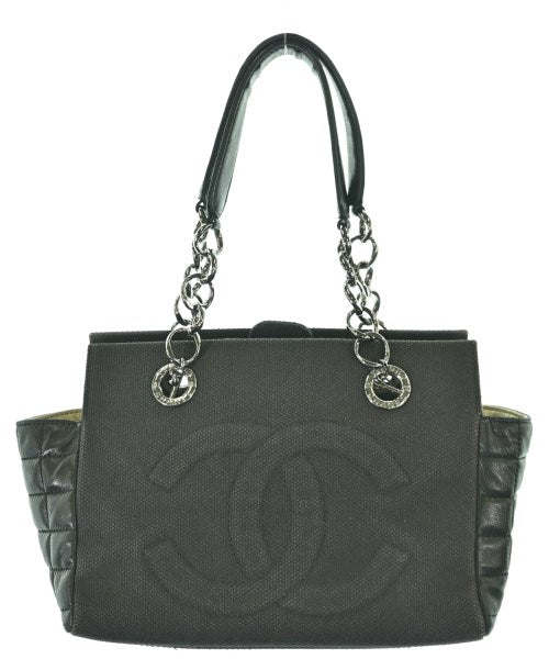 CHANEL กระเป๋าถือ
