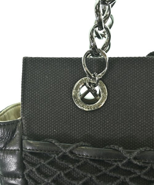 CHANEL กระเป๋าถือ