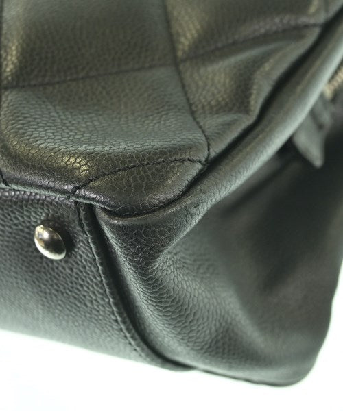 CHANEL กระเป๋าถือขนาดใหญ่
