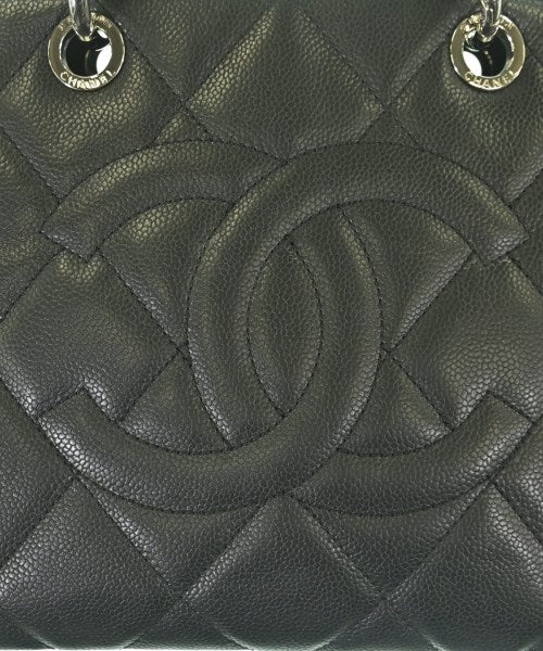 CHANEL กระเป๋าถือขนาดใหญ่