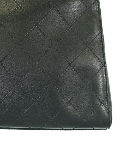 CHANEL กระเป๋าถือ