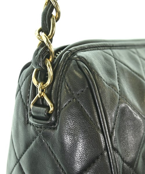 CHANEL กระเป๋าสะพาย
