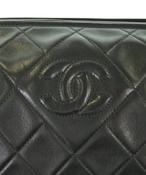 CHANEL กระเป๋าสะพาย